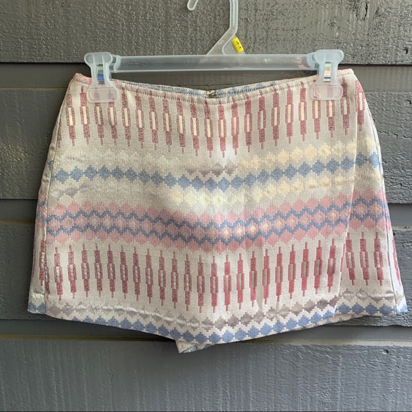 NWT BCBGeneration Southwest Mini Skirt 4 - Picture 1 of 7